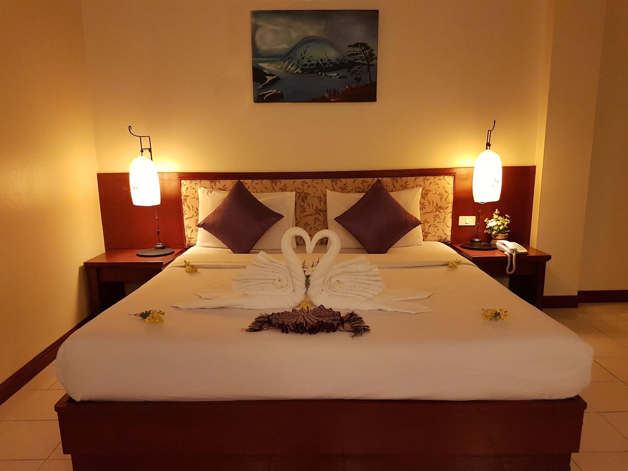 Bauman Ville Hotel Phuket Eksteriør bilde