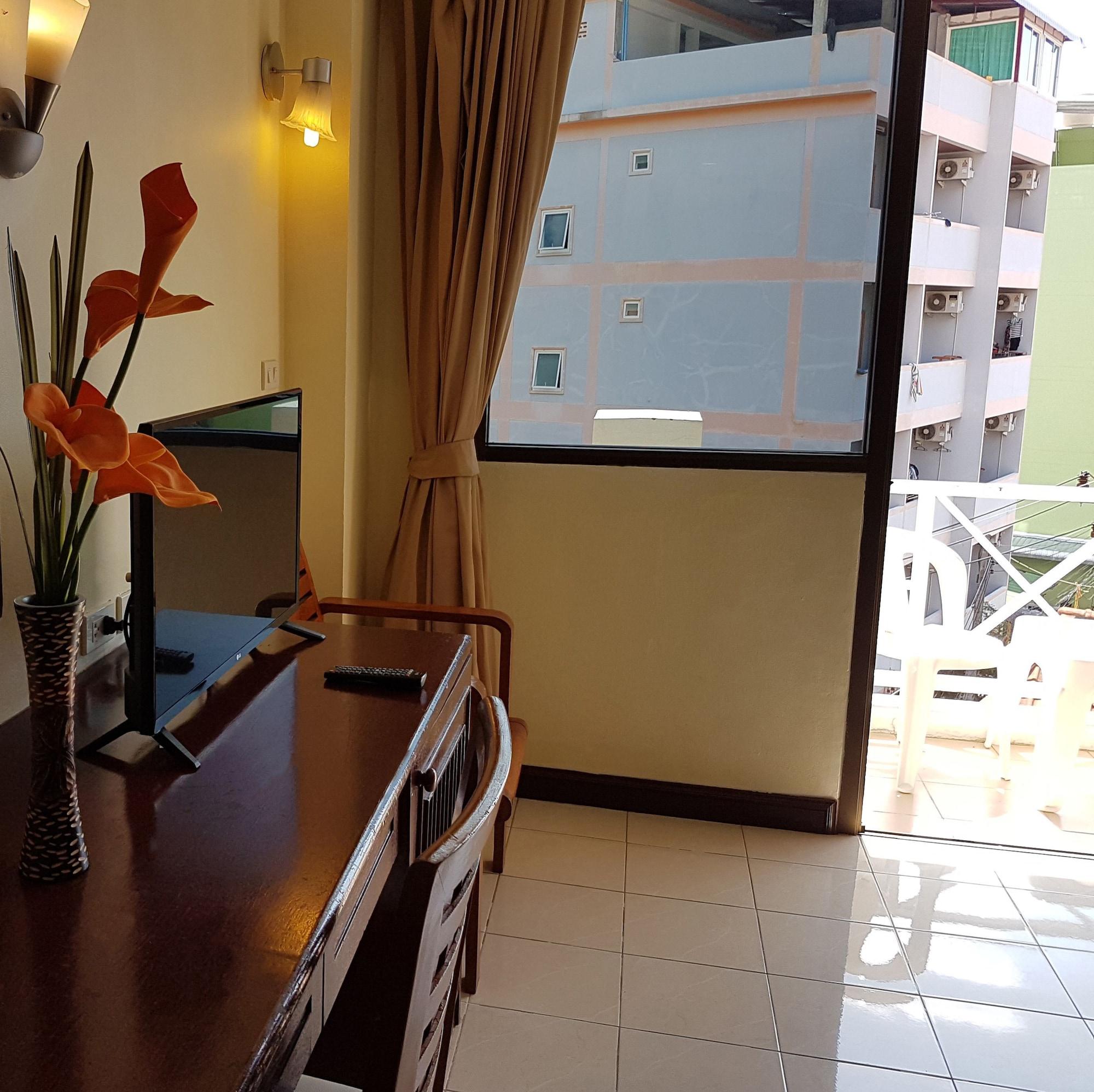 Bauman Ville Hotel Phuket Eksteriør bilde