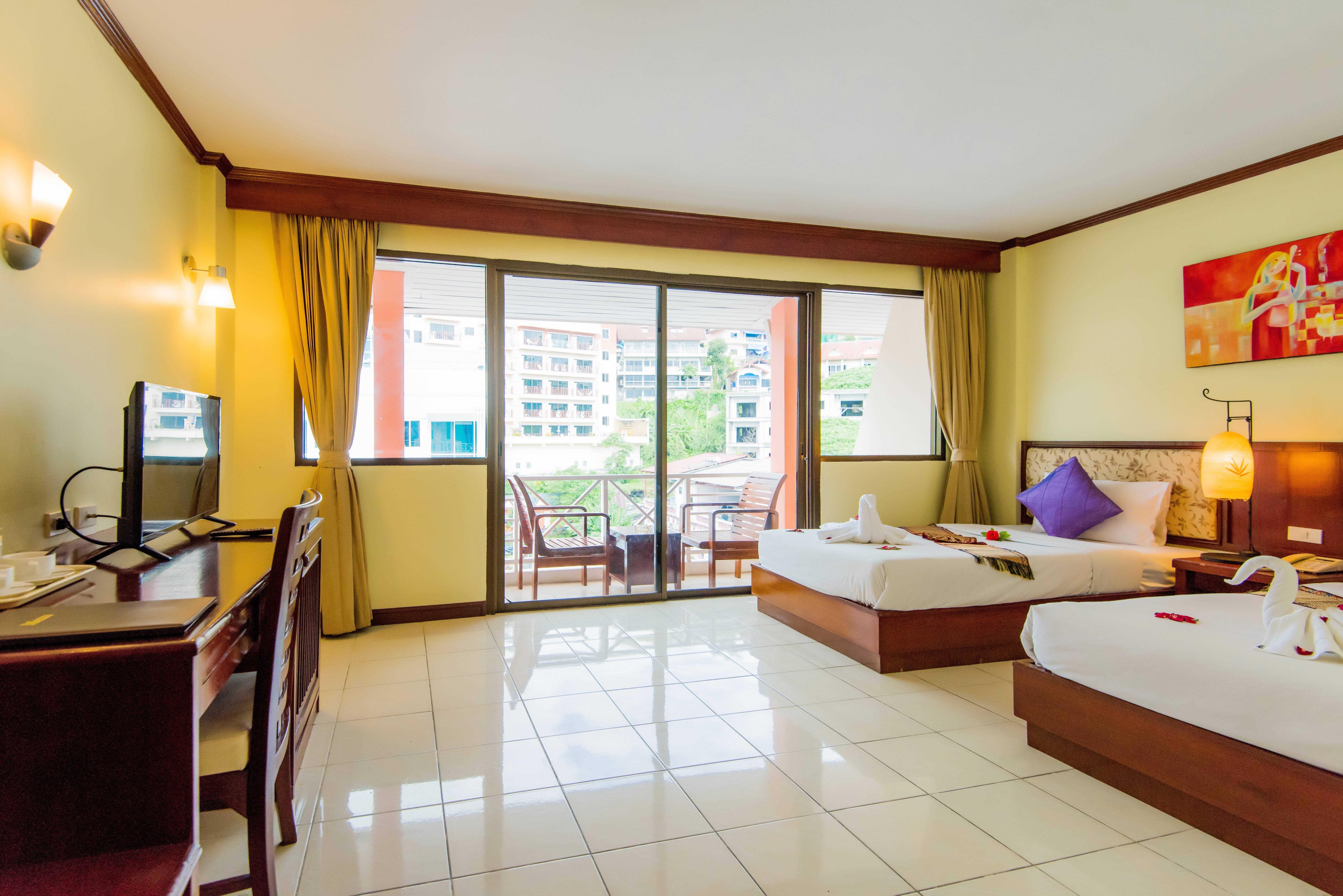 Bauman Ville Hotel Phuket Eksteriør bilde