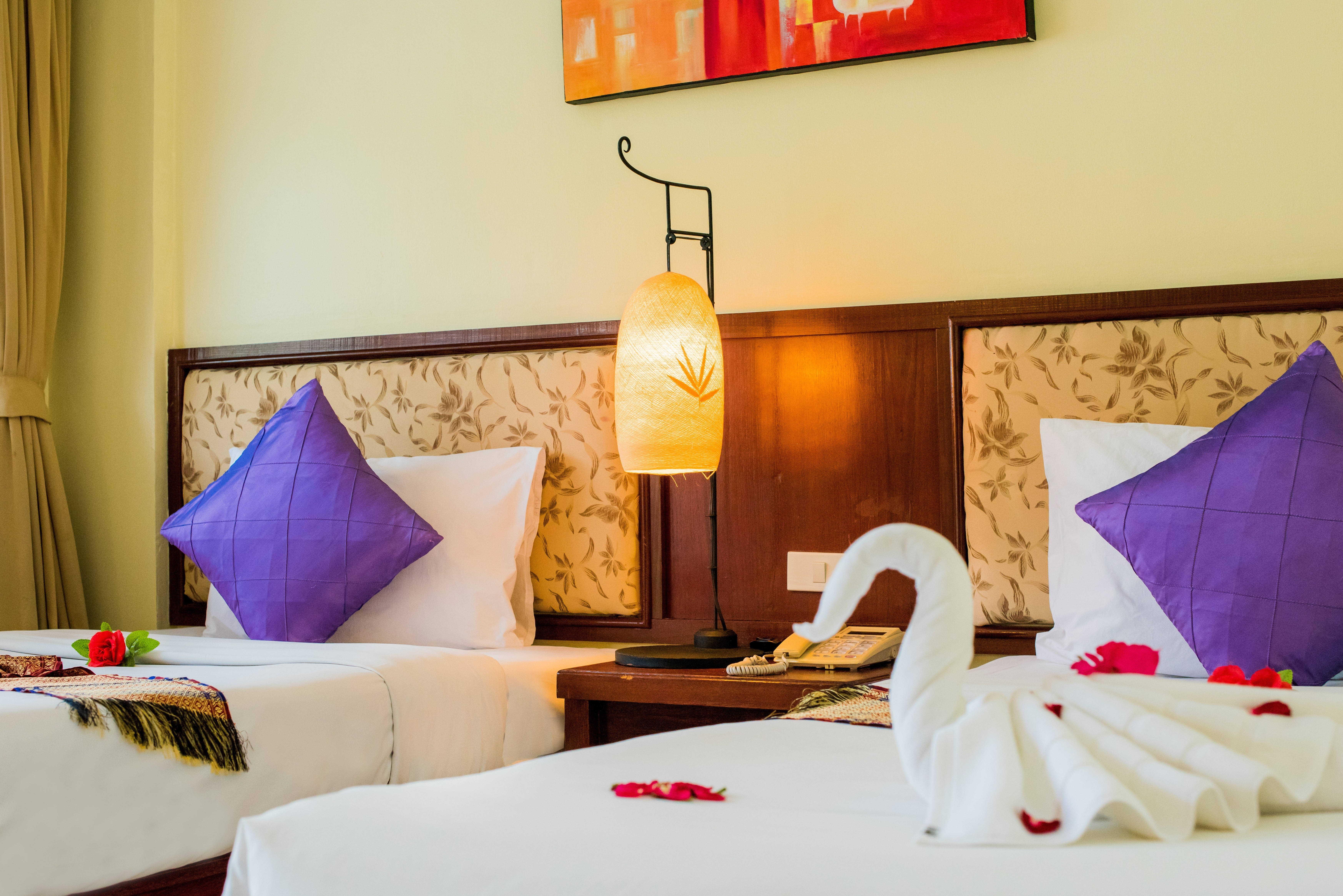 Bauman Ville Hotel Phuket Eksteriør bilde