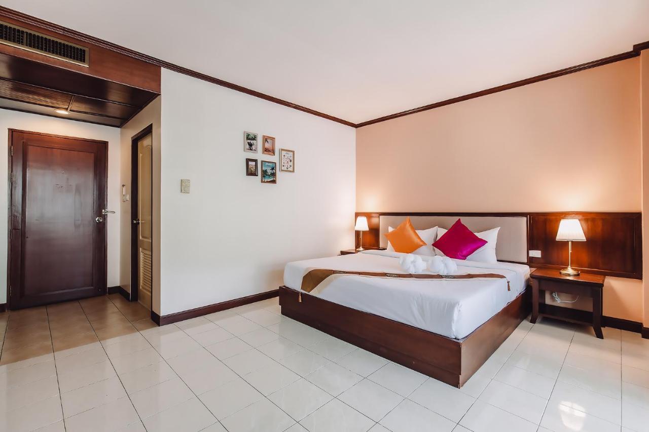 Bauman Ville Hotel Phuket Eksteriør bilde