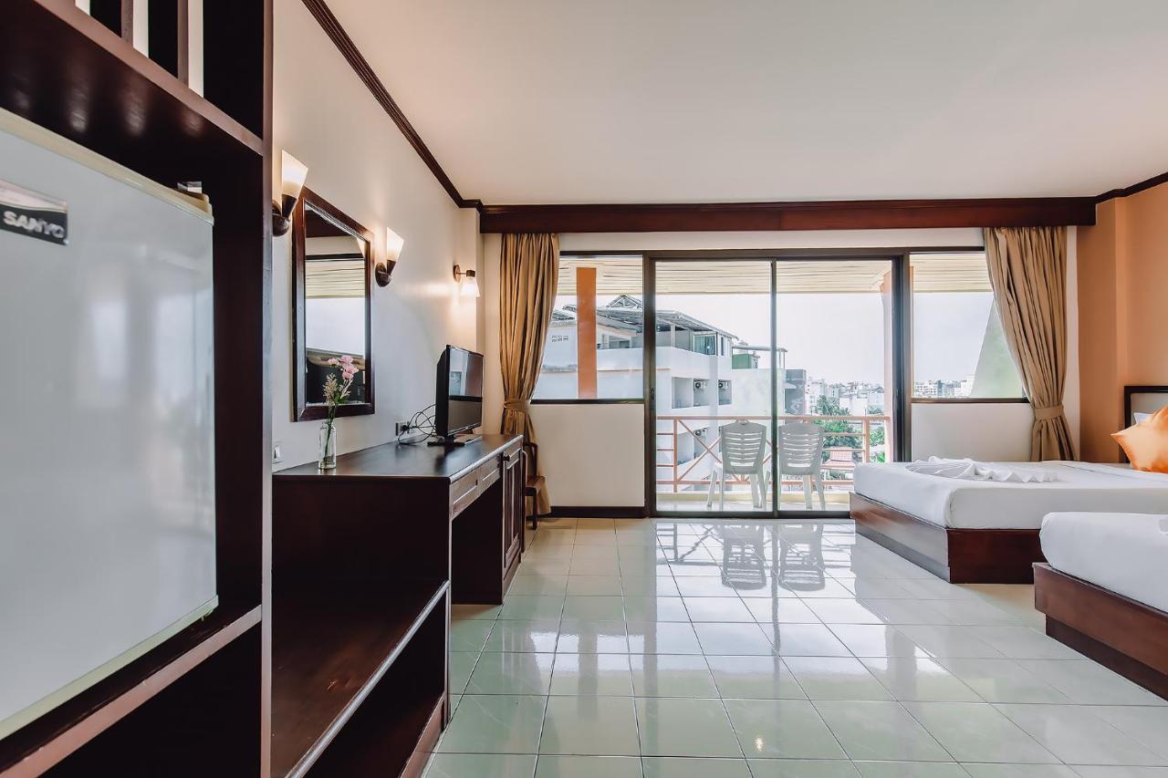 Bauman Ville Hotel Phuket Eksteriør bilde