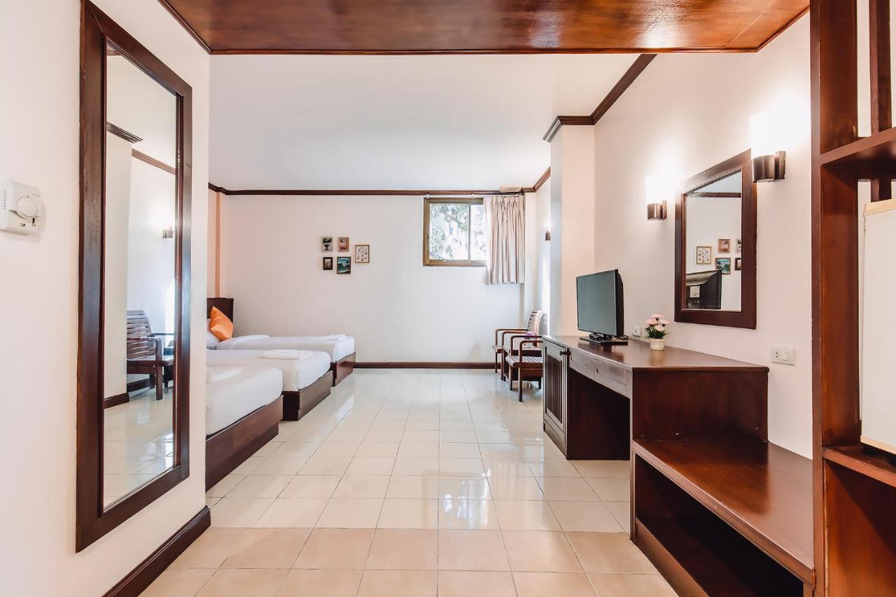 Bauman Ville Hotel Phuket Eksteriør bilde