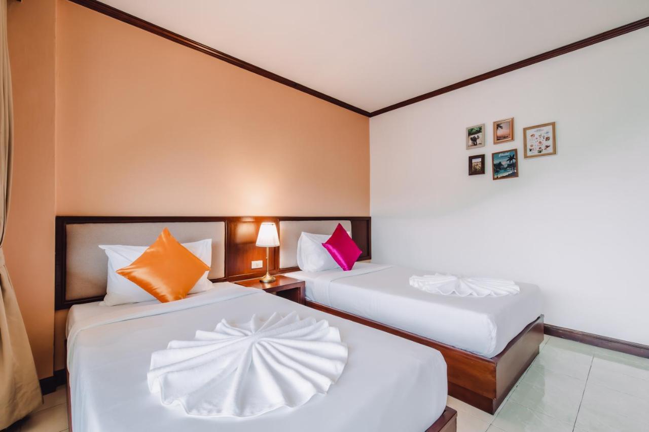 Bauman Ville Hotel Phuket Eksteriør bilde